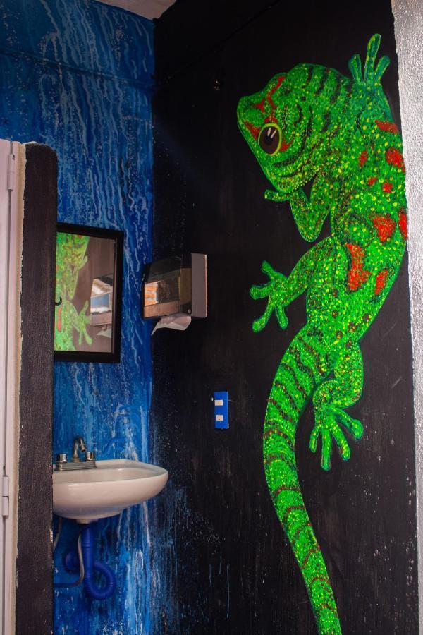 Chanclas Hostel Vallarta Puerto Vallarta Esterno foto